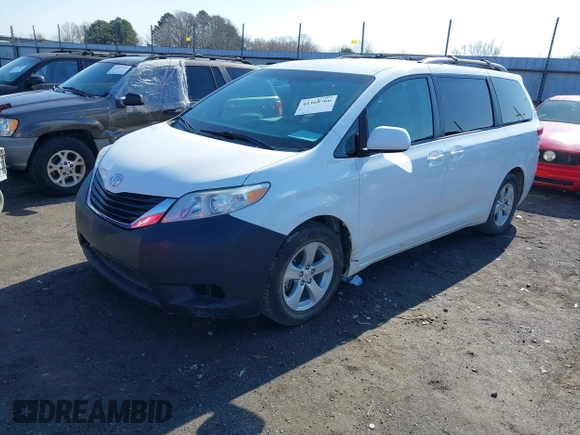 2013 Toyota Sienna LE AAS with VIN 5TDKK3DC2DS354582, listed as a IAAI auction lot 41360766 with 169,978 mi miles. Bid and sale history available at carsss.com. Image 2.