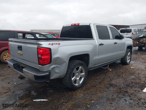 2014 Chevrolet Silverado 1500 LT with VIN 3GCUKREC1EG226540, listed as a IAAI auction lot 41527522 with 177,892 mi miles. Bid and sale history available at carsss.com. Image 4.