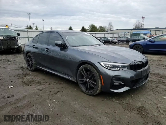 2022 BMW 3 Series 330i xDrive z VIN 3MW5R7J01N8C77673, wystawiony jako Copart lot #43196945 z przebiegiem 39 517 mil mil oraz Szkoda całkowita • Salvage title. Historia ofert i sprzedaży dostępna na DreamBid. Obrazek 11.