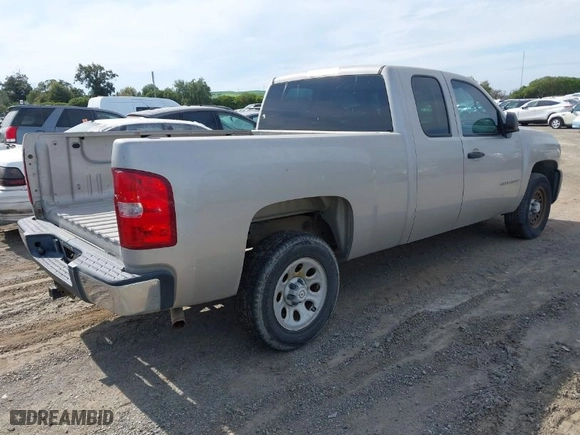 2008 Chevrolet Silverado 1500 Work Truck with VIN 1GCEC19C88Z279995, listed as a IAAI auction lot 41732316 with 250,162 mi miles. Bid and sale history available at carsss.com. Image 4.