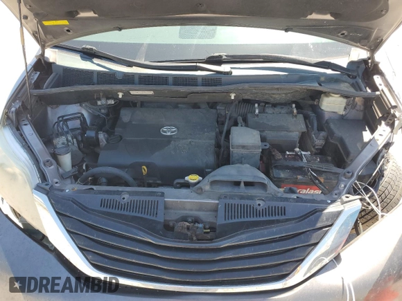 2011 Toyota Sienna LE AAS с VIN 5TDKK3DC4BS046973, выставлен на аукционе Copart как лот 58083875 с пробегом 322 399 миль миль и Списание • Salvage title. История ставок и продаж доступна на DreamBid. Изображение 12.