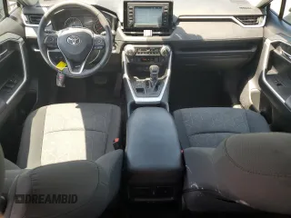 2020 Toyota RAV4 XLE with VIN 2T3P1RFV1LW096482, listed as a Copart auction lot 61797065 with 47,406 mi miles and Salvage title. Bid and sale history available at DreamBid. Image 8.