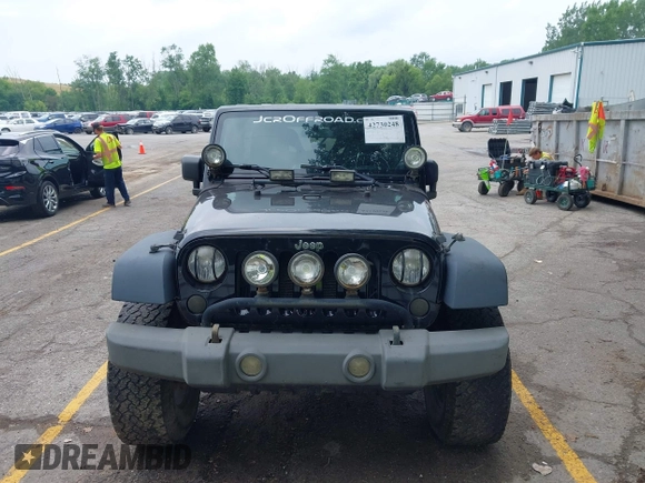 2009 Jeep Wrangler Unlimited Rubicon с VIN 1J8GA69169L758553, выставлен на аукционе IAAI как лот 42730248 с пробегом 113 361 миль миль и . История ставок и продаж доступна на DreamBid. Изображение 13.