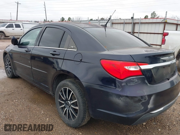 2011 Chrysler 200 LX with VIN 1C3BC4FB1BN521335, listed as a IAAI auction lot 41552093 with 221,145 mi miles. Bid and sale history available at carsss.com. Image 3.