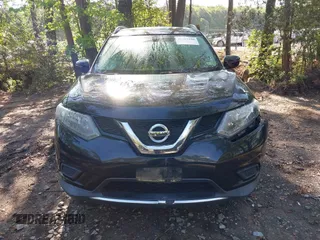 2016 Nissan Rogue SL with VIN 5N1AT2MT3GC810500, listed as a IAAI auction lot 42115290 with 72,639 mi miles and . Bid and sale history available at carsss.com. Image 13.
