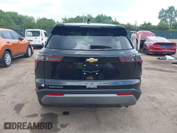 2025 Chevrolet Equinox FWD LT with VIN 3GNAXHEG3SL257204, listed as a IAAI auction lot 42421342 with 2,291 mi miles and . Bid and sale history available at DreamBid. Image 17.