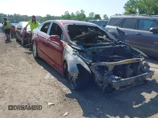 2016 Ford Fusion SE z VIN 1FA6P0H7XG5113433, wystawiony jako IAAI lot #42585004 z przebiegiem Nie podano mil oraz . Historia ofert i sprzedaży dostępna na DreamBid. Obrazek 1.