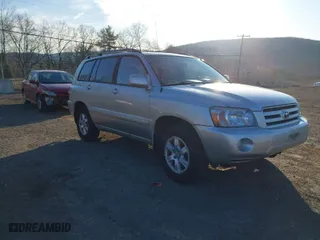 2004 Toyota Highlander with VIN JTEEP21A640022106, listed as a IAAI auction lot 41748682 with 184,488 mi miles. Bid and sale history available at carsss.com. Image 1.