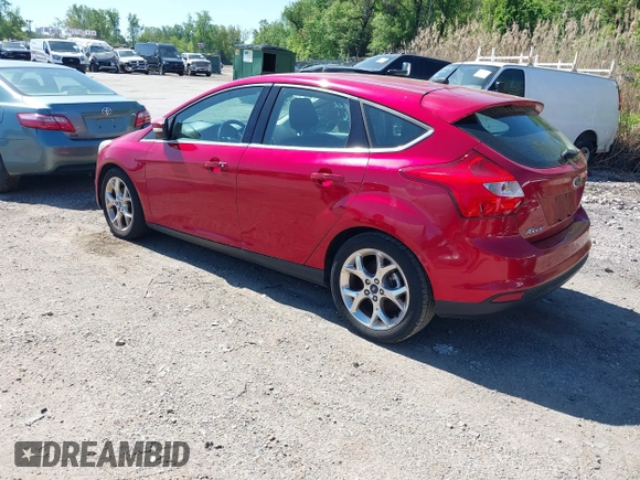 2012 Ford Focus SEL with VIN 1FAHP3M22CL335913, listed as a IAAI auction lot 42143922 with 129,421 mi miles. Bid and sale history available at carsss.com. Image 3.