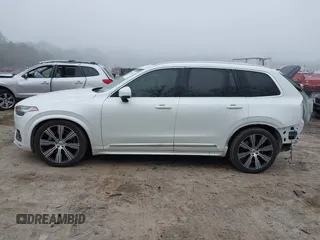 2023 Volvo XC90 Ultimate with VIN YV4062PA8P1959317, listed as a IAAI auction lot 41683784 with 16,972 mi miles and . Bid and sale history available at DreamBid. Image 15.
