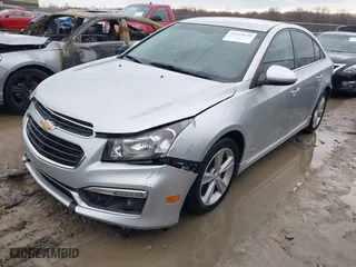 2015 Chevrolet Cruze LT with VIN 1G1PE5SB5F7113933, listed as a IAAI auction lot 41822629 with 100,576 mi miles. Bid and sale history available at carsss.com. Image 2.