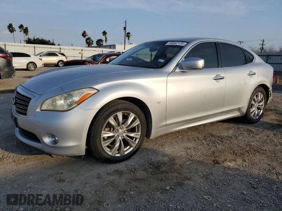 2014 Infiniti M37 with VIN JN1BY1AP1EM260378, listed as a Copart auction lot 44642135 with 133,977 mi miles and Salvage Title. Bid and sale history available at carsss.com. Image 1.