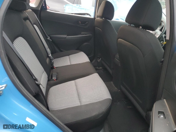 2022 Hyundai Kona SE with VIN KM8K22ABXNU786951, listed as a Copart auction lot 44271355 with 41,365 mi miles and Salvage Title. Bid and sale history available at carsss.com. Image 10.
