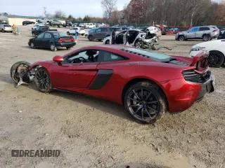 2015 McLaren 650S z VIN SBM11DAA8FW004651, wystawiony jako Copart lot #84895284 z przebiegiem Nie podano mil oraz Szkody całkowita. Historia ofert i sprzedaży dostępna na DreamBid. Obrazek 2.