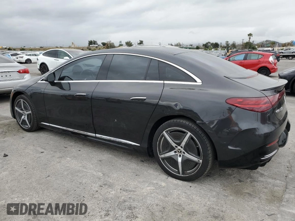 2023 Mercedes-Benz EQE 350+ z VIN W1KEG2BB4PF011740, wystawiony jako Copart lot #53811655 z przebiegiem 31 981 mil mil oraz Szkoda całkowita • Salvage title. Historia ofert i sprzedaży dostępna na DreamBid. Obrazek 2.