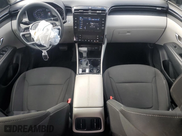 2024 Hyundai Tucson SEL with VIN 5NMJB3DE2RH301307, listed as a Copart auction lot 85516654 with 30,333 mi miles and Salvage Title. Bid and sale history available at DreamBid. Image 8.