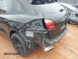 2014 Porsche Cayenne с VIN WP1AA2A28ELA93500, выставлен на аукционе IAAI как лот 42269929 с пробегом 143 528 миль миль и . История ставок и продаж доступна на DreamBid. Изображение 6.