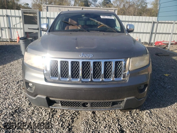 2011 Jeep Grand Cherokee Overland with VIN 1J4RS6GT2BC589178, listed as a Copart auction lot 50814745 with 136,646 mi miles and Clean Title. Bid and sale history available at DreamBid. Image 5.