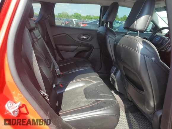 2019 Jeep Cherokee Trailhawk с VIN 1C4PJMBX3KD256495, выставлен на аукционе Copart как лот 56122695 с пробегом 98 786 миль миль и Списание • Salvage title. История ставок и продаж доступна на DreamBid. Изображение 11.