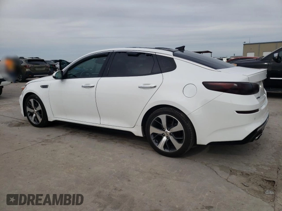 2019 Kia Optima LX z VIN 5XXGT4L37KG280102, wystawiony jako Copart lot #49186485 z przebiegiem 127 458 mil mil oraz Czysty tytuł • Clean title. Historia ofert i sprzedaży dostępna na DreamBid. Obrazek 2.