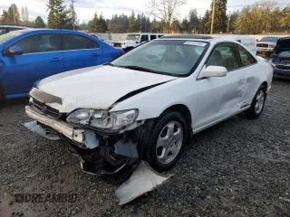 1998 Honda Accord EX z VIN 1HGCG2255WA001484, wystawiony jako Copart lot #85172704 z przebiegiem 220 714 mil mil oraz Szkoda całkowita • Salvage title. Historia ofert i sprzedaży dostępna na DreamBid. Obrazek 1.