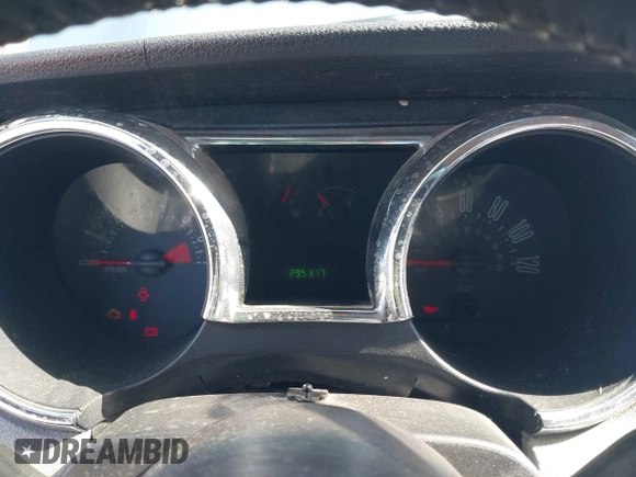 2005 Ford Mustang Deluxe with VIN 1ZVFT80N655215076, listed as a IAAI auction lot 42851590 with 295,317 mi miles and . Bid and sale history available at DreamBid. Image 7.