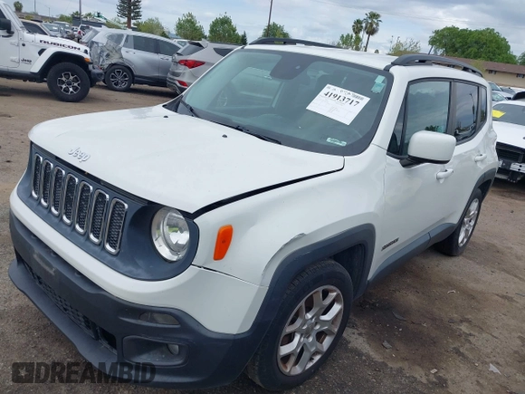 2015 Jeep Renegade Latitude with VIN ZACCJABT0FPB65587, listed as a IAAI auction lot 41913717 with 116,830 mi miles. Bid and sale history available at carsss.com. Image 2.