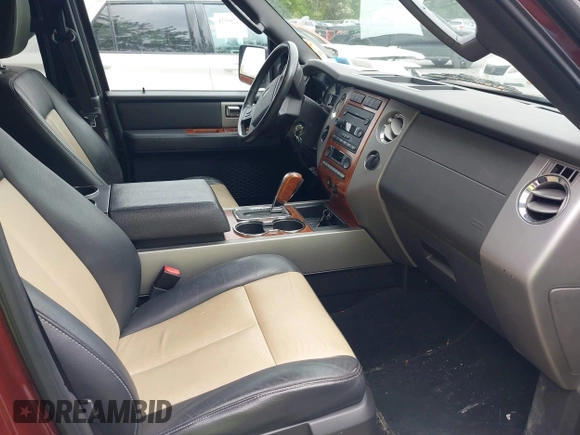 2007 Ford Expedition Eddie Bauer with VIN 1FMFU18527LA61052, listed as a IAAI auction lot 42358316 with 163,531 mi miles and . Bid and sale history available at DreamBid. Image 5.
