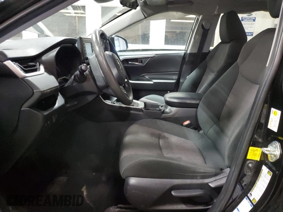 2019 Toyota RAV4 XLE with VIN 2T3P1RFV6KC008669, listed as a Copart auction lot 48360675 with 80,150 mi miles and Salvage Title. Bid and sale history available at carsss.com. Image 7.