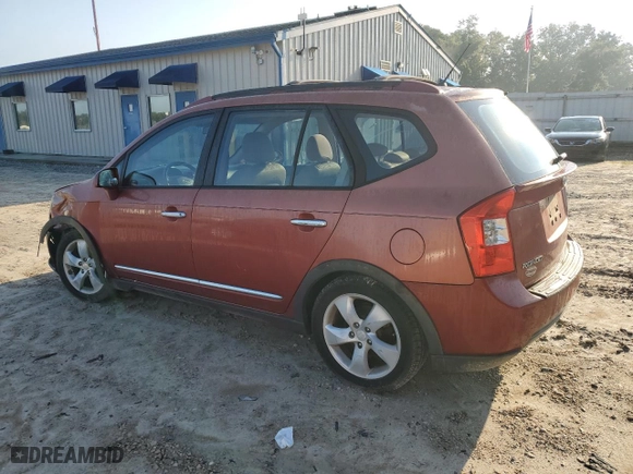 2007 Kia Rondo LX with VIN KNAFG525577051276, listed as a Copart auction lot 71276224 with 158,081 mi miles and Salvage Title. Bid and sale history available at carsss.com. Image 2.