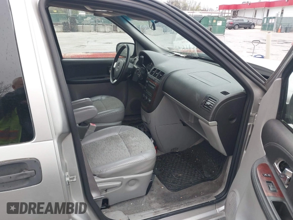 2007 Chevrolet Uplander LS z VIN 1GNDU23197D121853, wystawiony jako IAAI lot #41977061 z przebiegiem 128 316 mil mil oraz . Historia ofert i sprzedaży dostępna na DreamBid. Obrazek 5.