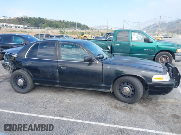2007 Ford Police Interceptor z VIN 2FAHP71W97X148174, wystawiony jako IAAI lot #41889052 z przebiegiem Nie podano mil oraz . Historia ofert i sprzedaży dostępna na DreamBid. Obrazek 13.