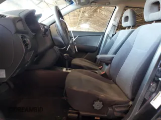 2005 Mitsubishi Outlander XLS with VIN JA4LX41F85U046625, listed as a Copart auction lot 49447215 with 134,343 mi miles and Salvage Title. Bid and sale history available at carsss.com. Image 7.