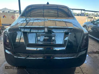 2018 Rolls-Royce Phantom z VIN SCA687S53JU104584, wystawiony jako Copart lot #67137354 z przebiegiem 11 034 mil mil oraz Szkody całkowita. Historia ofert i sprzedaży dostępna na DreamBid. Obrazek 6.