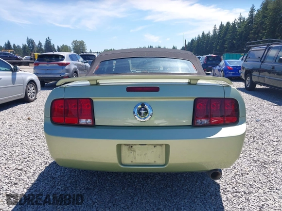 2005 Ford Mustang Deluxe with VIN 1ZVFT84N755254849, listed as a IAAI auction lot 42544077 with 276,391 mi miles and . Bid and sale history available at DreamBid. Image 16.