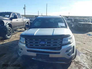 2017 Ford Explorer XLT with VIN 1FM5K8DH4HGD57405, listed as a IAAI auction lot 41461985 with 137,533 mi miles. Bid and sale history available at carsss.com. Image 12.