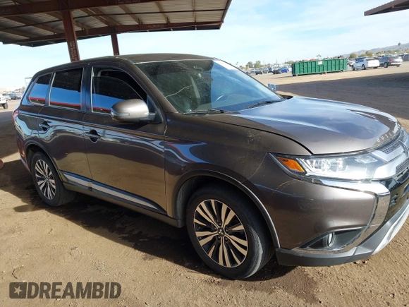 2020 Mitsubishi Outlander SE z VIN JA4AD3A34LZ046556, wystawiony jako IAAI lot #41429554 z przebiegiem 93 240 mil mil oraz . Historia ofert i sprzedaży dostępna na DreamBid. Obrazek 13.