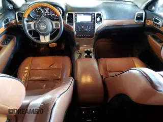 2013 Jeep Grand Cherokee Overland with VIN 1C4RJECT6DC526743, listed as a Copart auction lot 50203065 with 186,673 mi miles and Salvage Title. Bid and sale history available at DreamBid. Image 8.