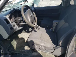 2004 Nissan Frontier 2WD XE with VIN 1N6ED29X44C405818, listed as a Copart auction lot 53719585 with 145,040 mi miles and Clean Title. Bid and sale history available at carsss.com. Image 7.