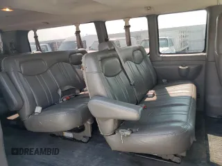 2003 GMC Savana with VIN 1GJHG39U531187216, listed as a Copart auction lot 73538724 with 118,944 mi miles and Clean Title. Bid and sale history available at carsss.com. Image 11.