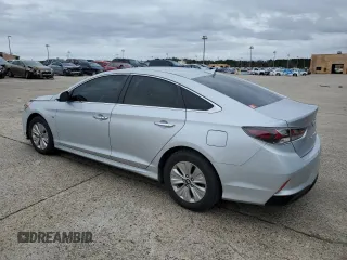 2018 Hyundai Sonata Hybrid SE with VIN KMHE24L34JA083114, listed as a Copart auction lot 37716384 with Not Provided miles. Bid and sale history available at carsss.com. Image 2.
