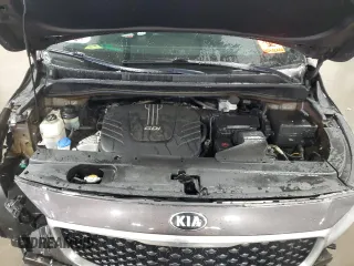 2016 Kia Sedona EX with VIN KNDMC5C13G6121851, listed as a Copart auction lot 46117965 with 165,553 mi miles and Salvage Title. Bid and sale history available at carsss.com. Image 12.