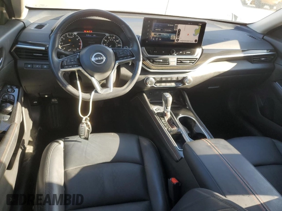 2023 Nissan Altima SR z VIN 1N4BL4CV0PN395220, wystawiony jako Copart lot #49964305 z przebiegiem 36 275 mil mil oraz Szkoda całkowita • Salvage title. Historia ofert i sprzedaży dostępna na DreamBid. Obrazek 8.