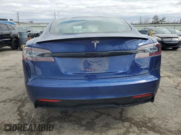 2021 Tesla Model S Plaid with VIN 5YJSA1E6XMF455390, listed as a Copart auction lot 47919105 with 23,522 mi miles and Salvage title. Bid and sale history available at DreamBid. Image 6.