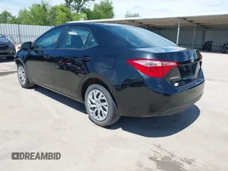 2019 Toyota Corolla L z VIN 5YFBURHE1KP862976, wystawiony jako IAAI lot #42203996 z przebiegiem 163 163 mil mil oraz . Historia ofert i sprzedaży dostępna na DreamBid. Obrazek 3.