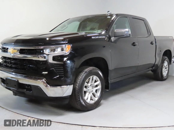 2024 Chevrolet Silverado 1500 LT with VIN 3GCPDKEK2RG420277, listed as a Copart auction lot 56982855 with 9,639 mi miles and Salvage Title. Bid and sale history available at DreamBid. Image 2.