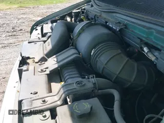 2000 Ford Econoline Cargo Recreational with VIN 1FDRE14W5YHA56568, listed as a IAAI auction lot 42885717 with 104,719 mi miles and . Bid and sale history available at DreamBid. Image 12.