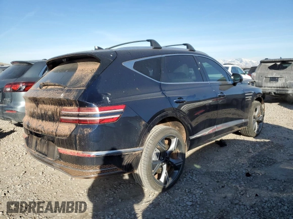 2025 Genesis GV80 Prestige with VIN KMUHEESC7SU228496, listed as a Copart auction lot 42174575 with 4,375 mi miles and Salvage Title. Bid and sale history available at DreamBid. Image 3.