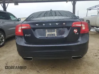 2016 Volvo S60 T5 Drive-E Premier with VIN YV126MFK5G2414519, listed as a Copart auction lot 82292983 with 115,151 mi miles. Bid and sale history available at carsss.com. Image 6.