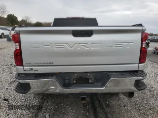 2021 Chevrolet Silverado 3500HD Work Truck with VIN 1GC4YSEY3MF127588, listed as a Copart auction lot 79091424 with 99,230 mi miles and Salvage Title. Bid and sale history available at carsss.com. Image 6.